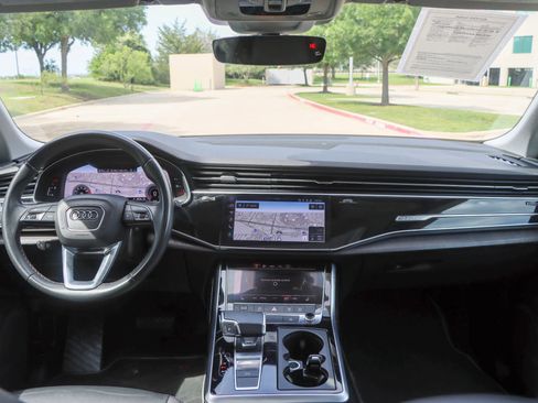 Used 2021 Audi Q8 Premium w/ Convenience Package AWD/4WD image 26
