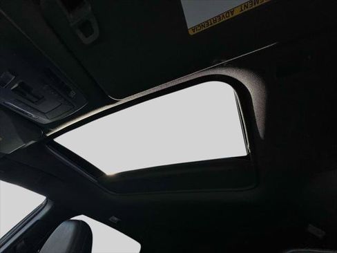 Certified 2024 Toyota Sienna XLE Woodland Edition image 37