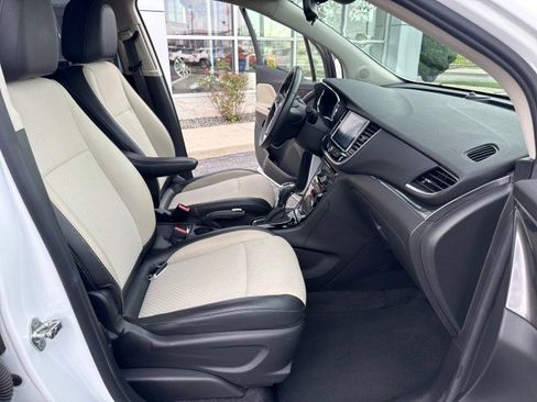 Used 2017 Buick Encore Preferred FWD image 29