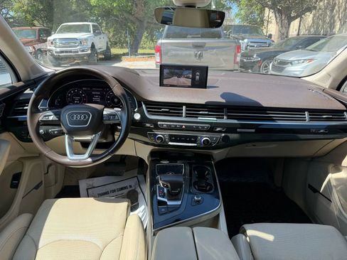 Used 2018 Audi Q7 3.0T Prestige AWD/4WD image 11