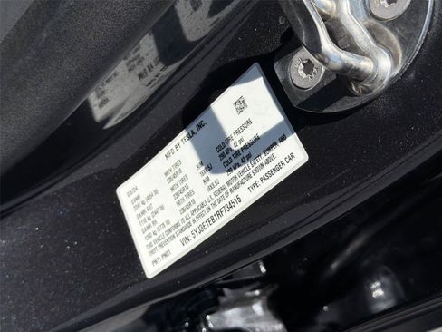 Used 2024 Tesla Model 3 Long Range AWD/4WD image 23