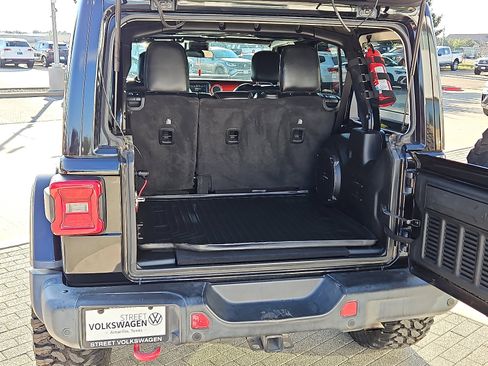 Used 2020 Jeep Wrangler Unlimited Rubicon w/ Steel Bumper Group image 7