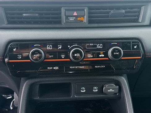 New 2026 Honda Pilot TrailSport image 15