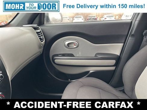 Used 2016 Kia Soul image 23