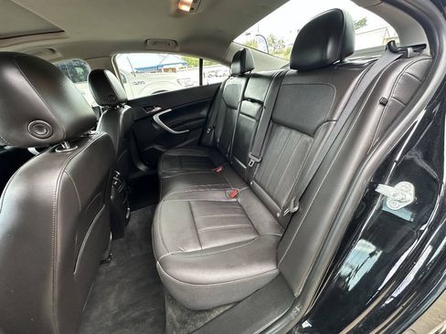 Used 2017 Buick Regal Sport Touring FWD image 16