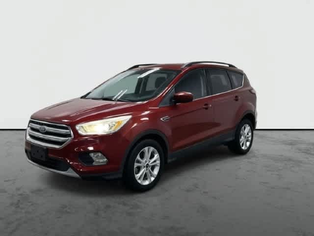 Used 2017 Ford Escape SE w/ Equipment Group 201A FWD image 8