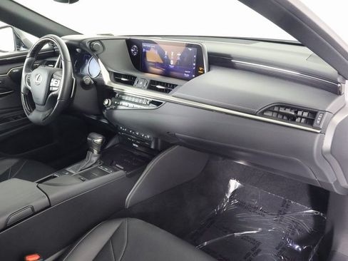 Certified 2021 Lexus ES 350 w/ Accessory Package FWD image 9