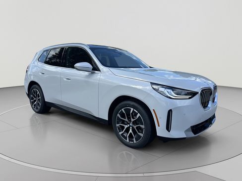 New 2026 BMW X3 xDrive30i w/ Premium Package AWD/4WD image 7