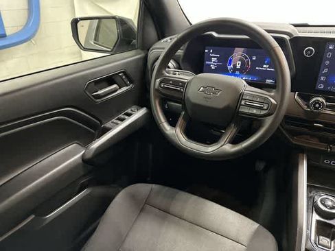 Used 2024 Chevrolet Colorado Trail Boss w/ Advanced Trailering Package AWD/4WD image 12