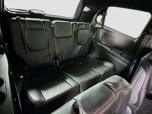 Used 2019 Dodge Grand Caravan GT FWD image 18