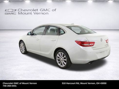 Used 2012 Buick Verano FWD image 3