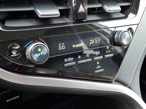Used 2024 Toyota Camry SE FWD image 15