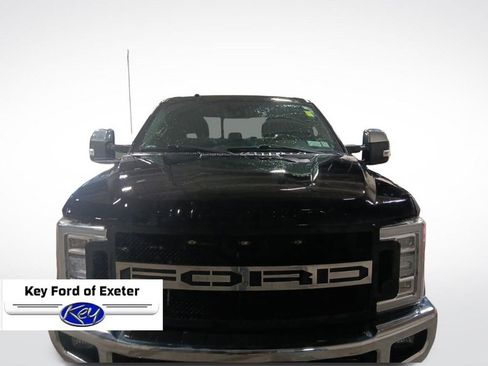 Used 2017 Ford F250 Lariat w/ Lariat Ultimate Package image 5