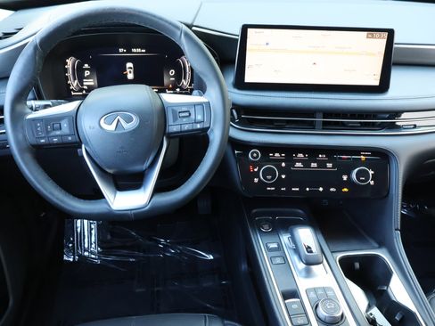 Certified 2023 INFINITI QX60 Luxe w/ Performance Audio Package image 20