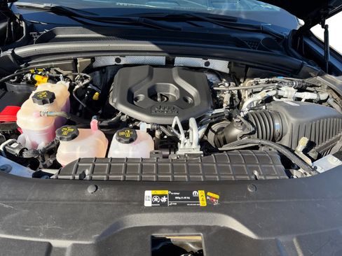 Used 2023 Jeep Grand Cherokee Overland w/ Advanced Protech Group III image 7