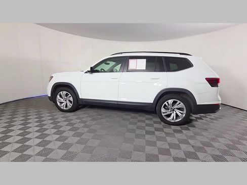 Used 2021 Volkswagen Atlas SE w/ Panoramic Sunroof Package FWD image 45
