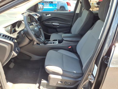 Used 2018 Ford Escape SE w/ SE Sync 3 Package FWD image 13