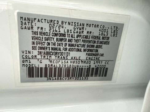 Used 2024 Nissan Sentra SV FWD image 50