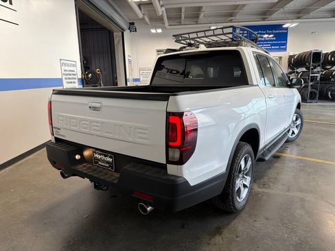 Certified 2025 Honda Ridgeline RTL image 6