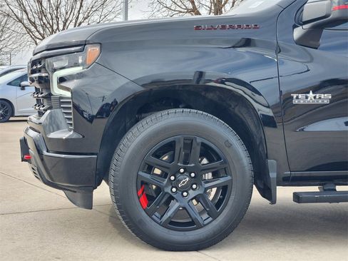 Used 2023 Chevrolet Silverado 1500 RST w/ Redline Edition image 8