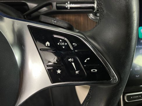 Used 2024 Mercedes-Benz CLE 300 4MATIC Cabriolet image 18