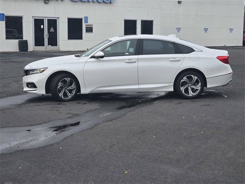 Used 2018 Honda Accord EX image 7