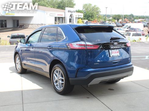 Used 2024 Ford Edge SEL w/ Convenience Package AWD/4WD image 6