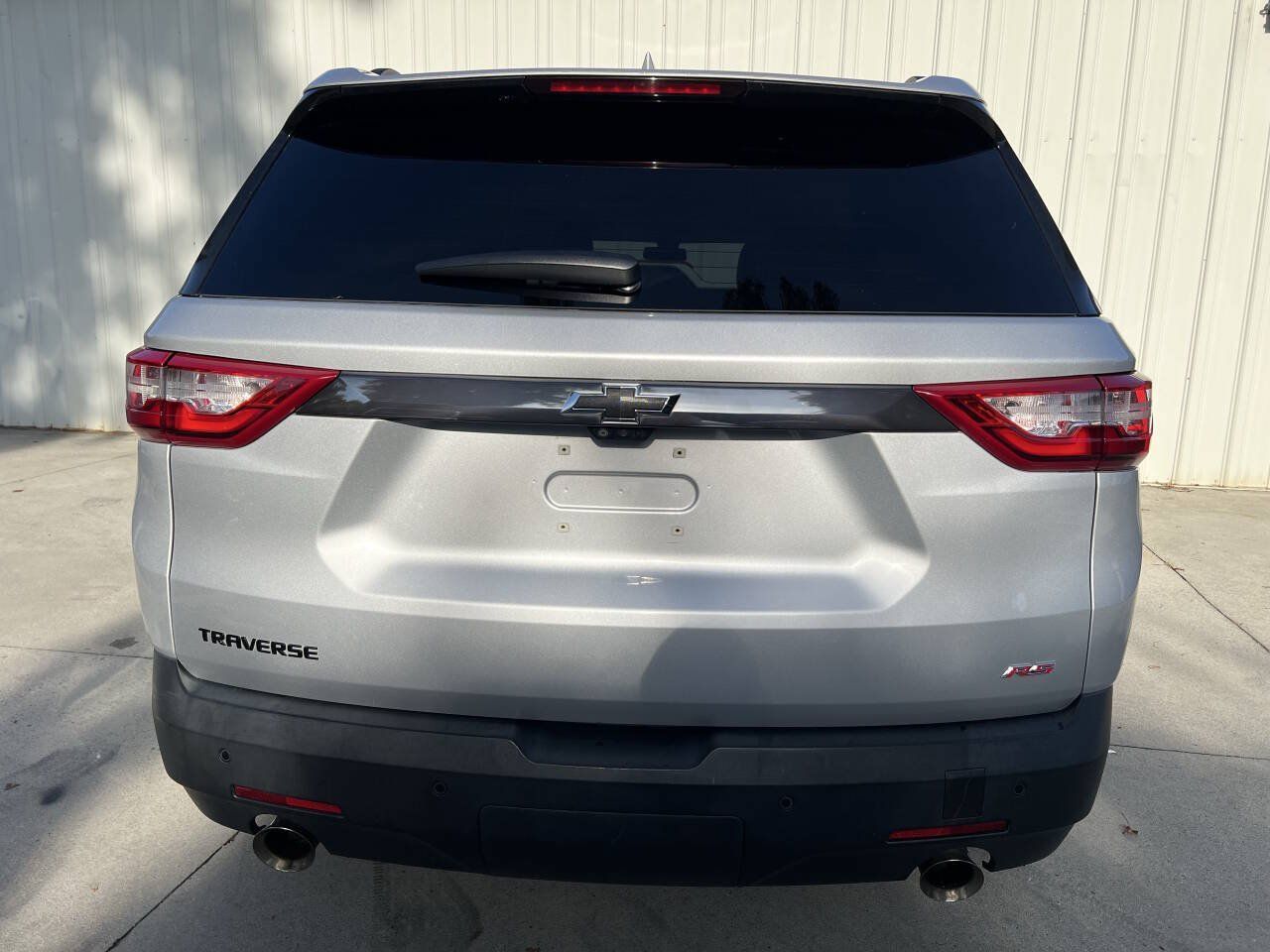 Used 2021 Chevrolet Traverse RS FWD image 4