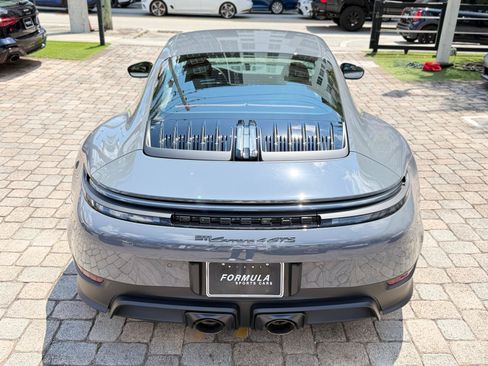 Used 2026 Porsche 911 Carrera 4 GTS AWD/4WD image 15
