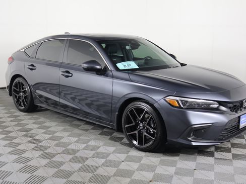 Certified 2024 Honda Civic Sport Touring image 4