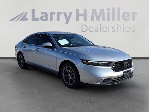 Used 2023 Honda Accord EX image 7