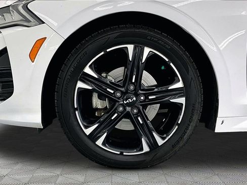 Used 2022 Kia K5 GT-Line AWD/4WD image 9