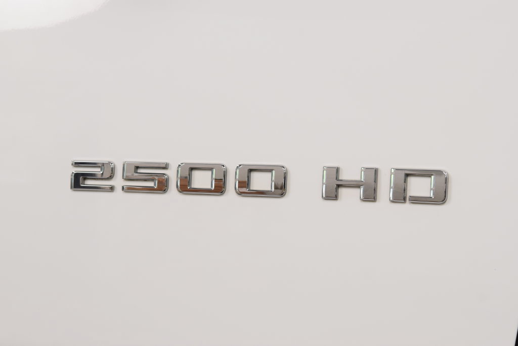 Used 2024 Chevrolet Silverado 2500 ZR2 w/ Technology Package AWD/4WD image 18