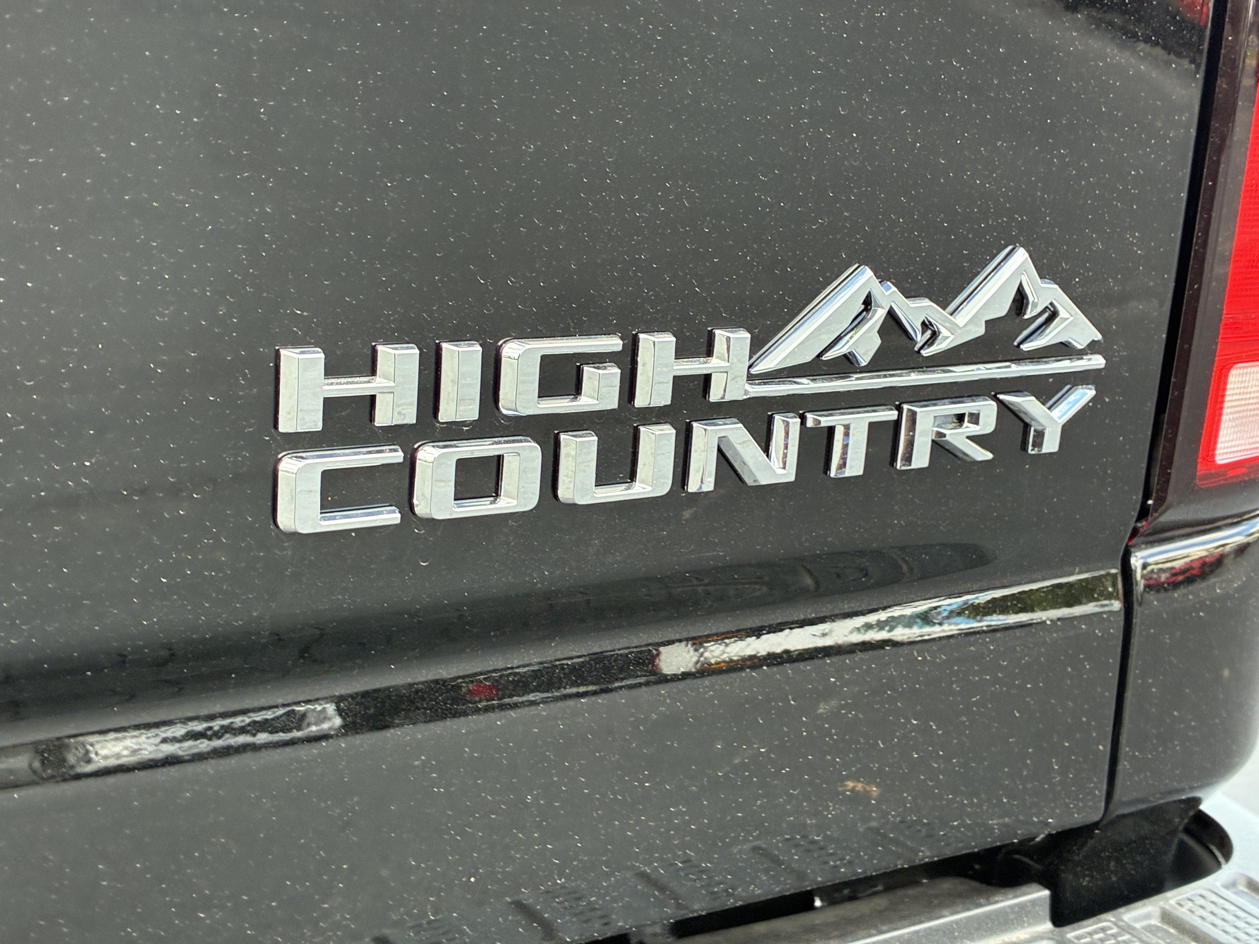 New 2026 Chevrolet Silverado 2500 High Country w/ Technology Package AWD/4WD image 14