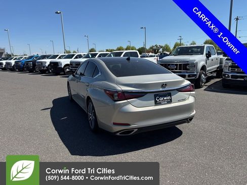 Used 2020 Lexus ES 350 w/ Premium Package FWD image 7