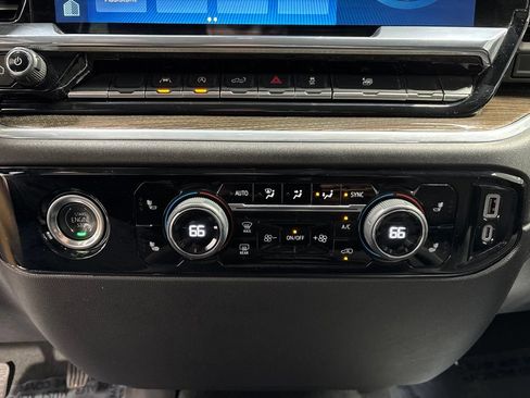 Used 2024 Chevrolet Silverado 1500 LT AWD/4WD image 23