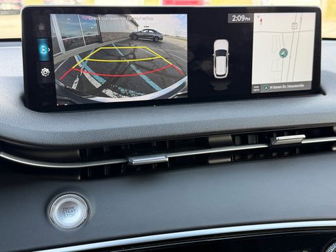 Used 2025 Genesis GV70 2.5T image 16