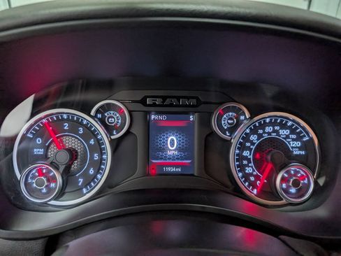 Used 2026 RAM 2500 Big Horn AWD/4WD image 15