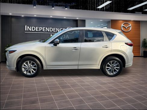 Certified 2025 MAZDA CX-5 AWD 2.5 S w/ Preferred Package image 3