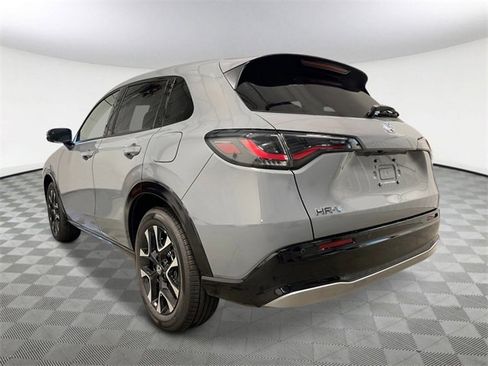 New 2026 Honda HR-V EX-L image 4