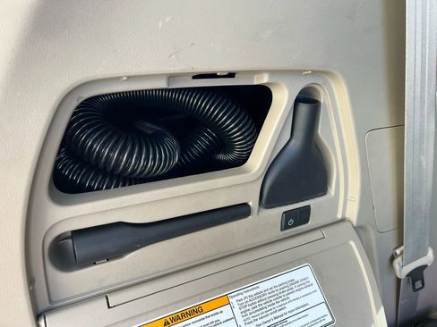 Used 2014 Honda Odyssey Touring image 27