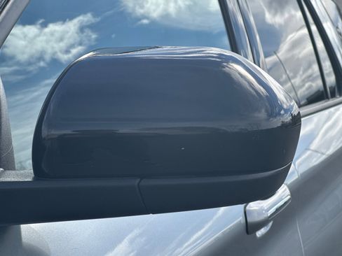 Used 2023 Ford Explorer Limited image 51