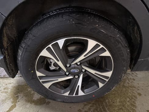 Used 2026 Subaru Crosstrek 2.0i Premium image 8