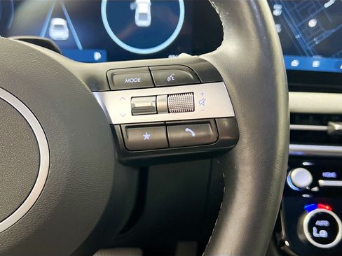 Used 2025 Hyundai Santa Cruz Limited AWD/4WD image 19