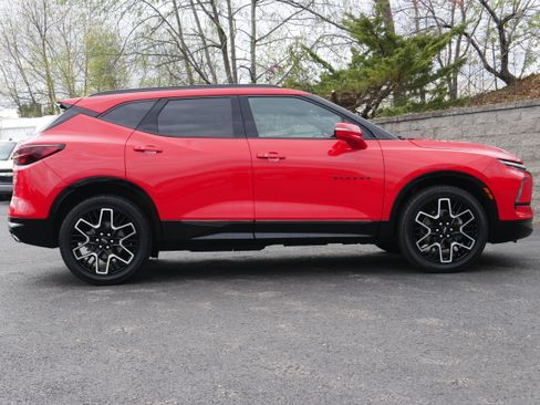Certified 2023 Chevrolet Blazer RS AWD/4WD image 8