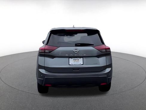 Used 2025 Nissan Rogue SV image 7