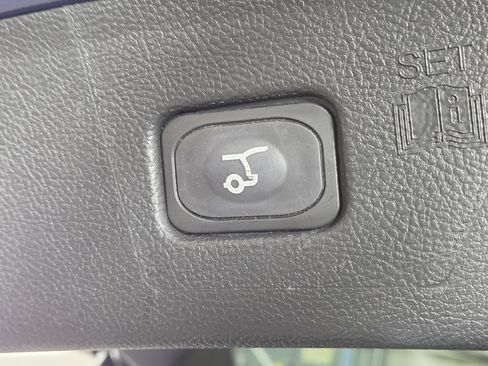 Used 2024 Ford Edge SEL w/ Convenience Package AWD/4WD image 18
