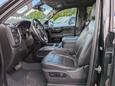 Used 2020 Chevrolet Silverado 1500 LTZ AWD/4WD image 29