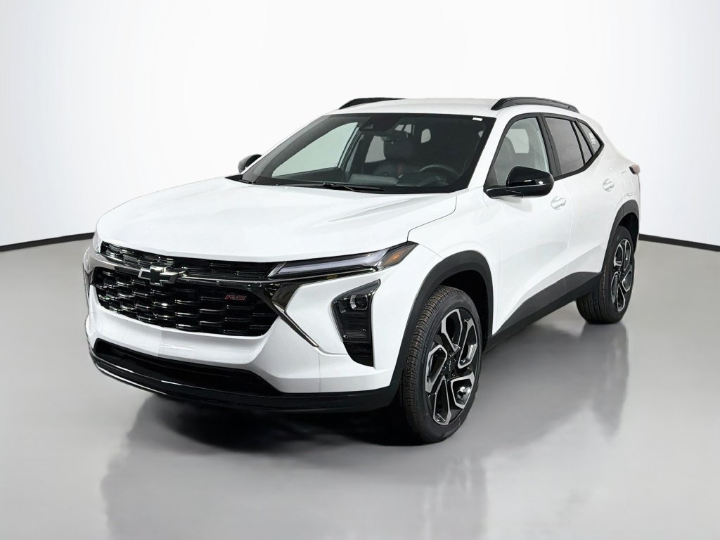 New 2026 Chevrolet Trax RS w/ Driver Confidence Package FWD image 3