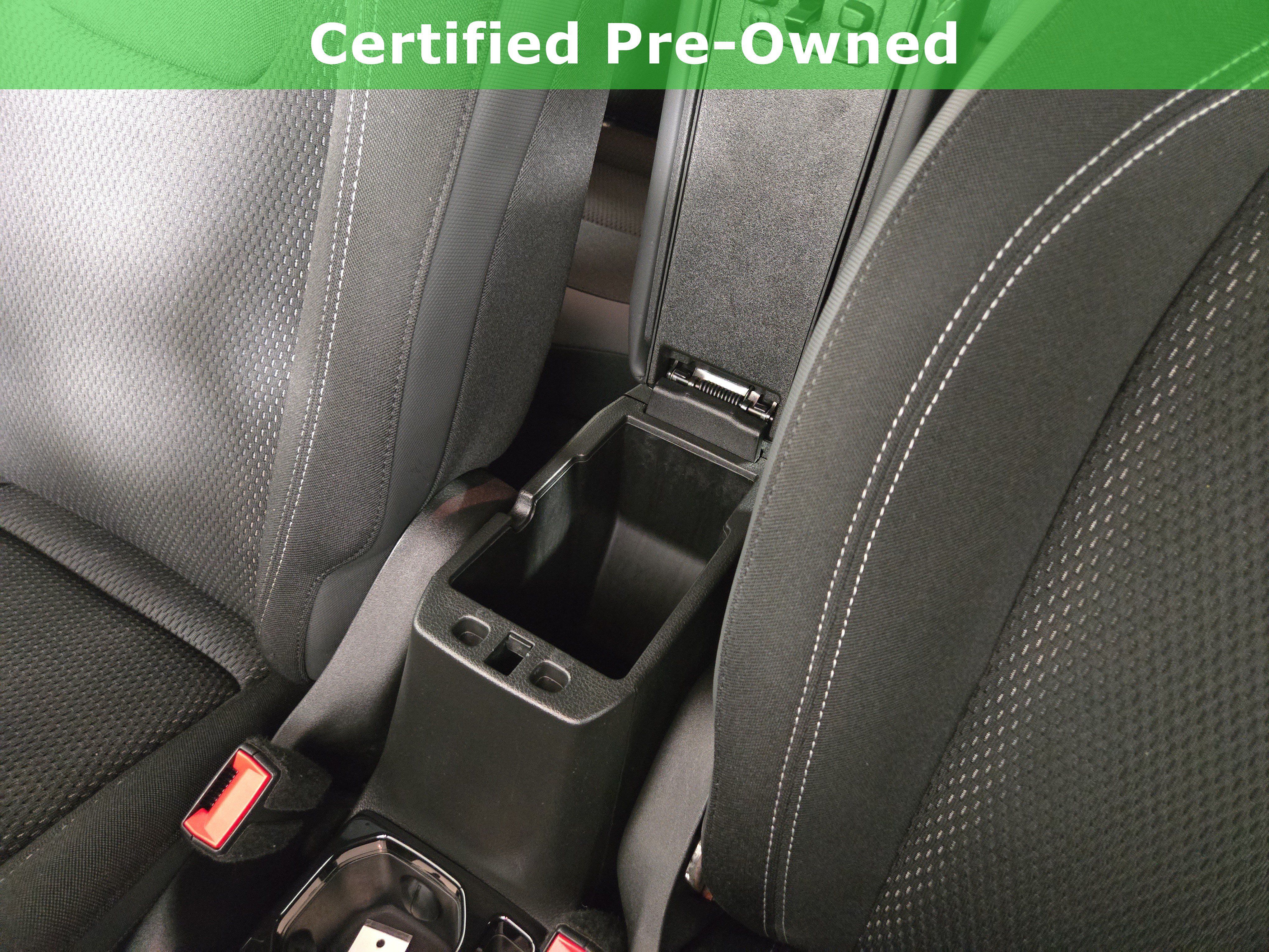 Certified 2022 Jeep Renegade Altitude w/ Convenience Group AWD/4WD image 29
